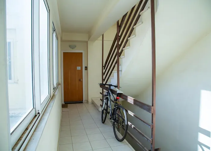 Appartement 4, Kalamáta